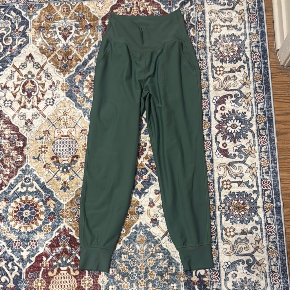 Green Women's Pants